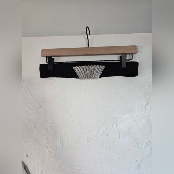 Vintage Streth Belt - Picture 5 of 10